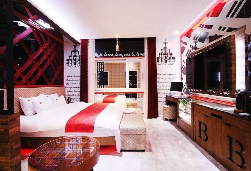 فندق على الطريق Mungyeong Myeongpum Hotel Geonilla