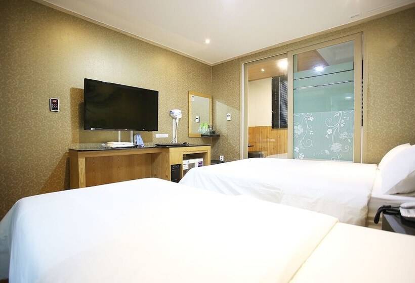 فندق على الطريق Secret Hotel Paju