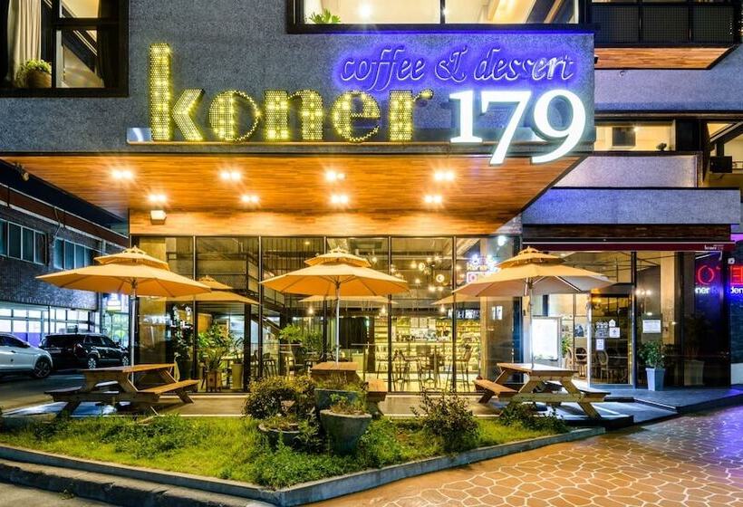 فندق على الطريق Wando Hotel Corner Residence