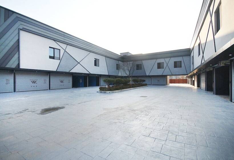 فندق على الطريق Wanju Wine