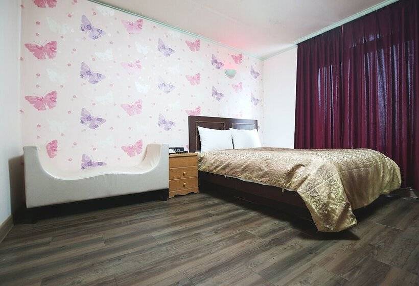 Мотель Yesan  Lanos