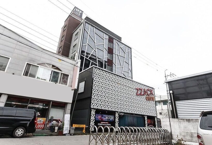 Muan Jjak Motel