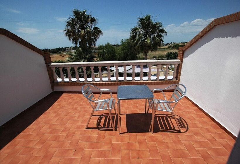 پانسیون Loft Without Kitchen, With A C, Garage & Terrace