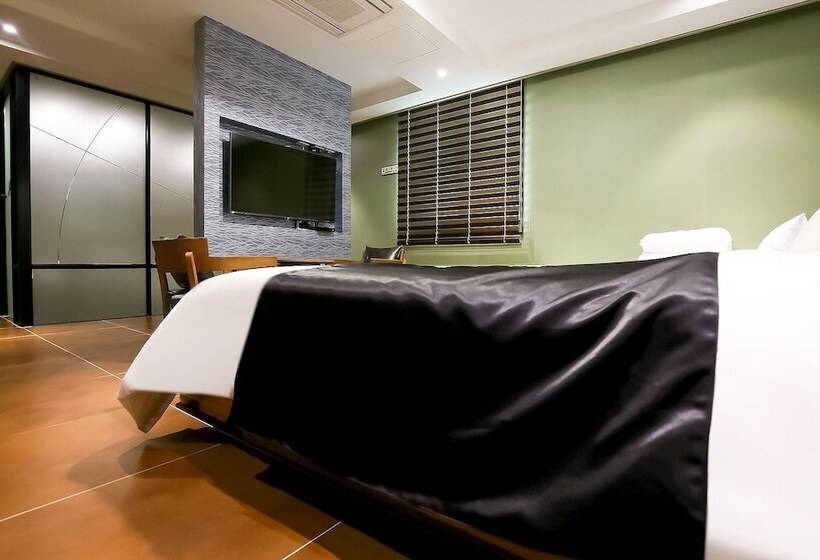 Taean Hana Motel