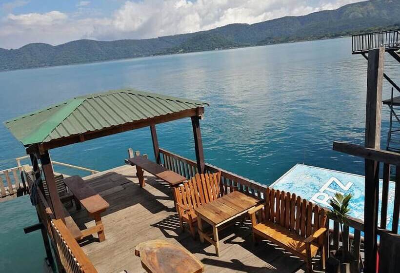 Hostal & Restaurante Bar Xtream