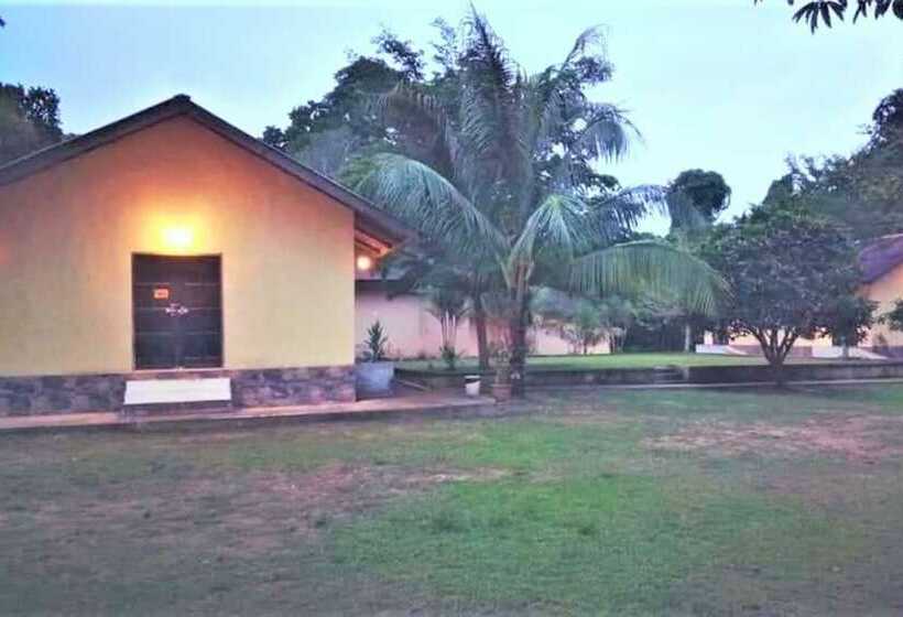 酒店 Alang Kenari Resort