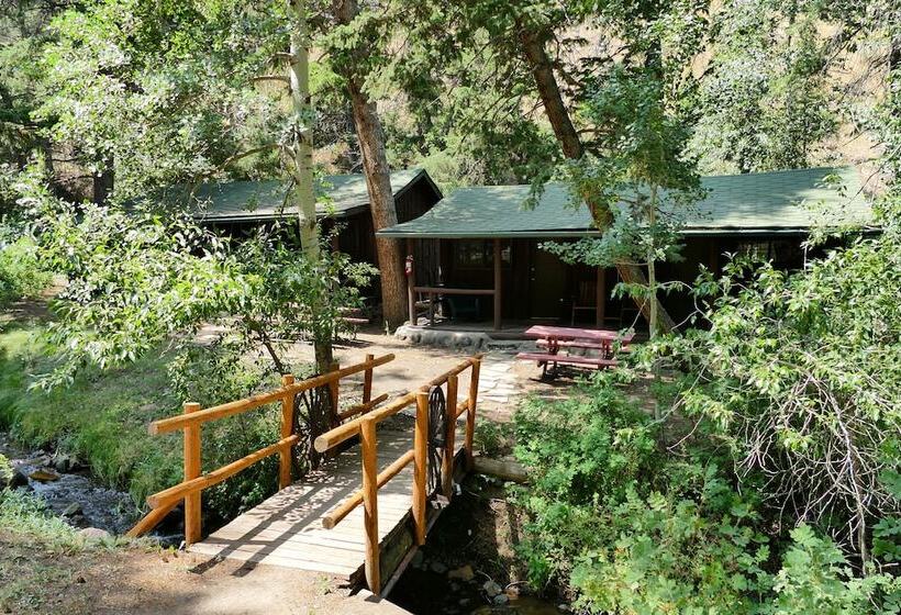 酒店 Bill Cody Ranch