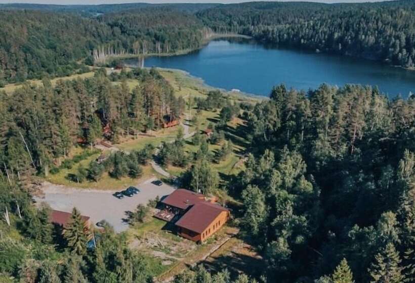 בית מלון כפרי Hutor Jarvi