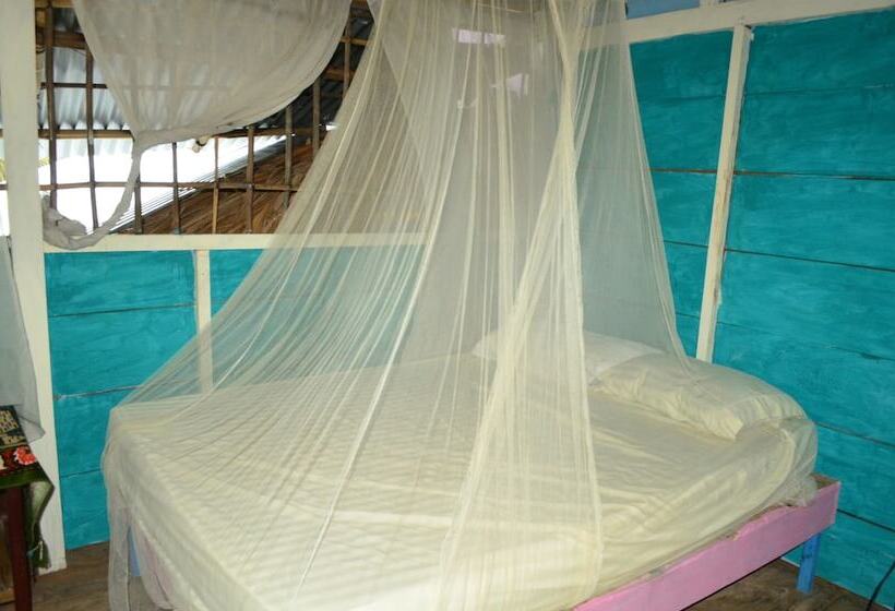 هتل Los Colores De Swami