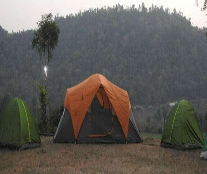 호텔 Moustache Kamp Kalakund