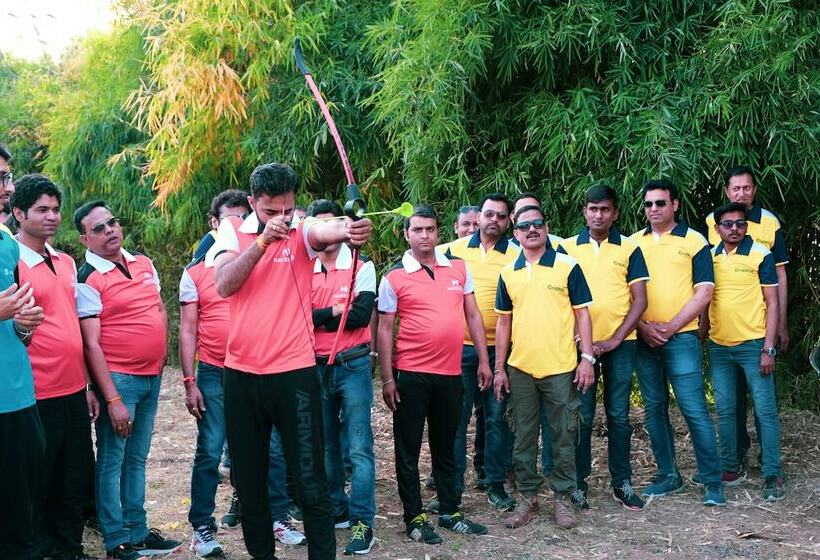 호텔 Moustache Kamp Kalakund