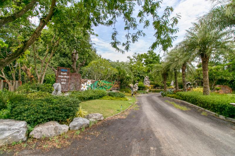 فندق Oyo 1140 Piyapruk Resort Khaoyai