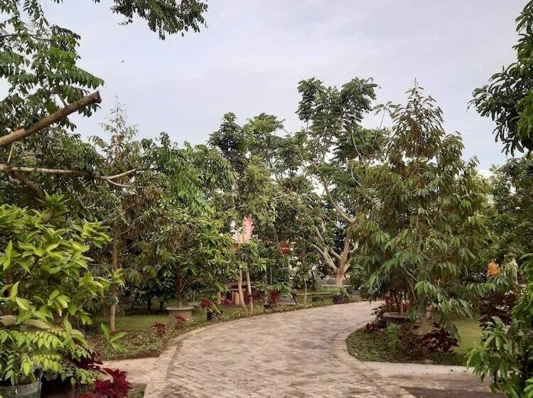 هتل Pesona Osing Resort By Ziri