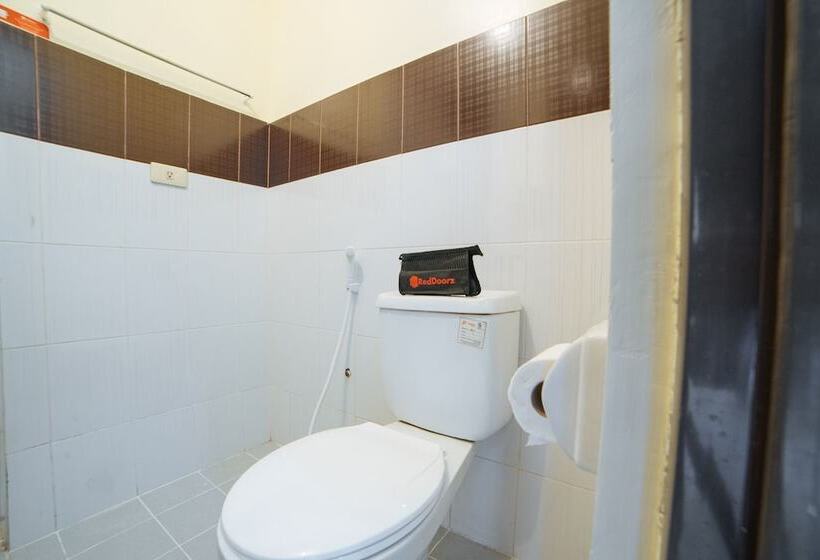 בית מלון כפרי Reddoorz Plus Near Ck Square Cainta