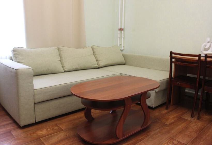 فندق Tsentralnaya