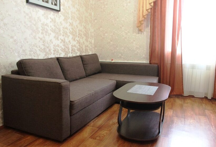 فندق Tsentralnaya