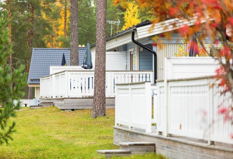 فندق على الطريق Lossisaari Tourist Center