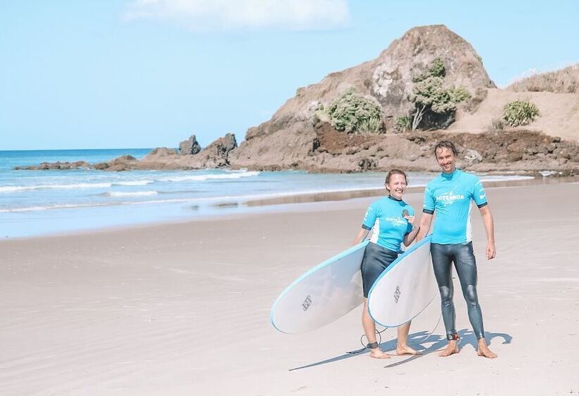 بنسيون Aotearoa Surf Eco Pods
