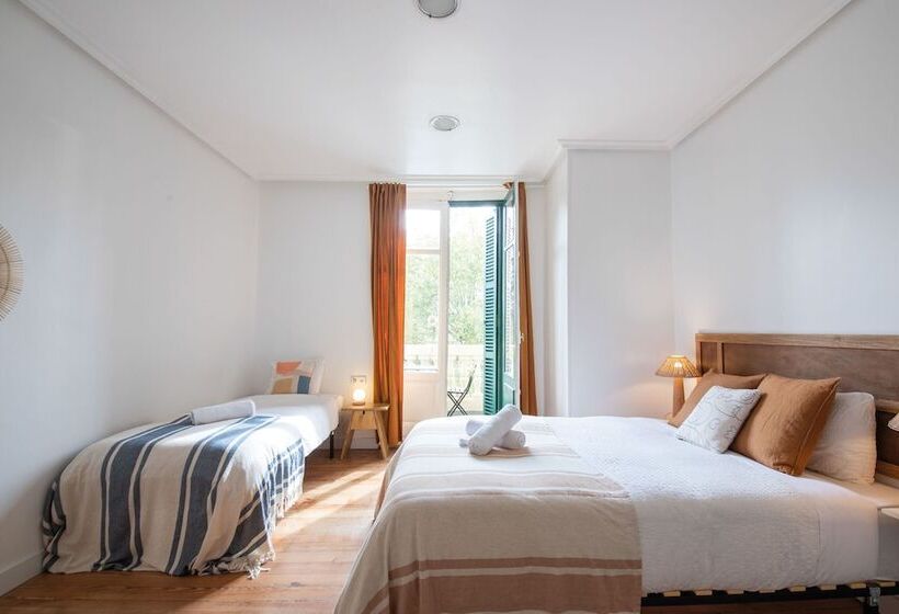 پانسیون Belle époque Self Check In Guest House