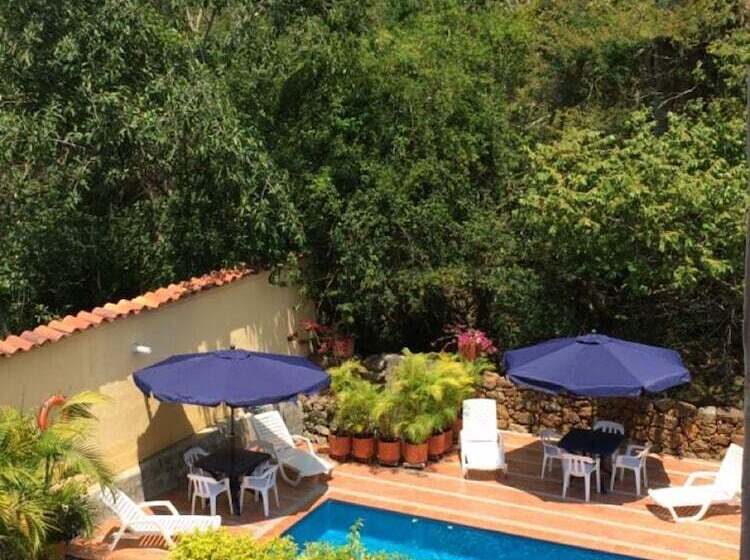 پانسیون La Buganvilla Barichara