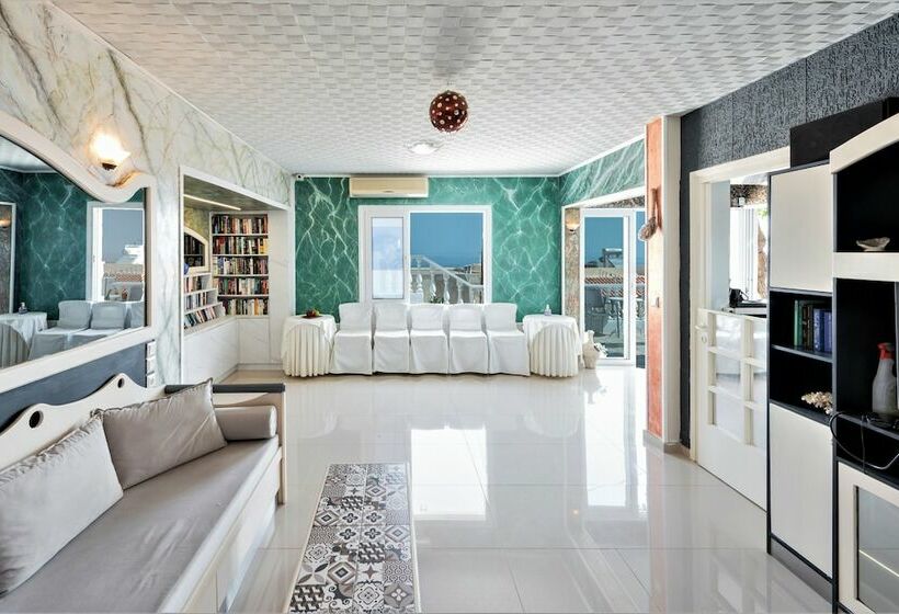 بنسيون Magnificent View Nice Double Room With Shared Pool And Ac