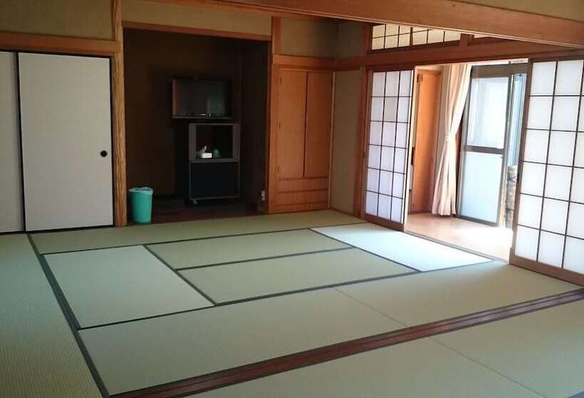 بنسيون Minshuku Hikosukeso