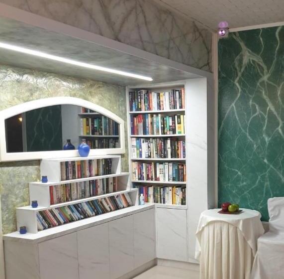 Пансион One Private Studio Full View