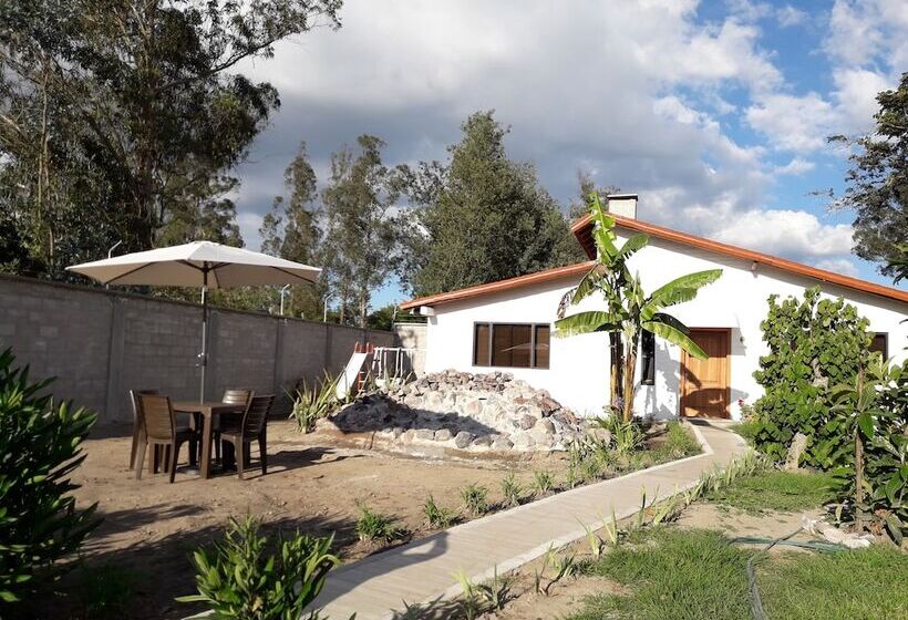 بنسيون Quinta La Gardenia