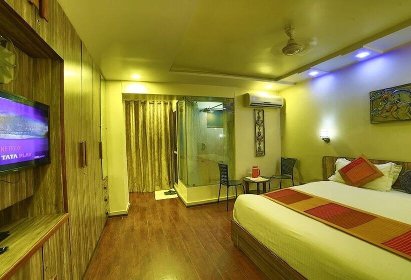 بنسيون Shaleen Elegance Homestay