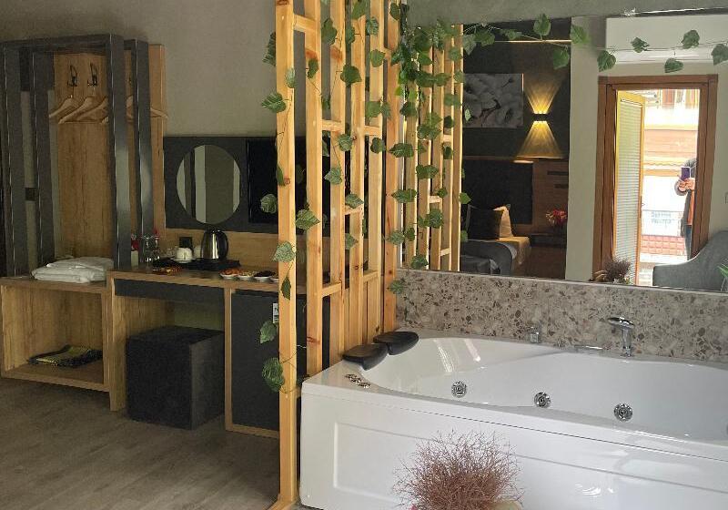 Puğari Otel