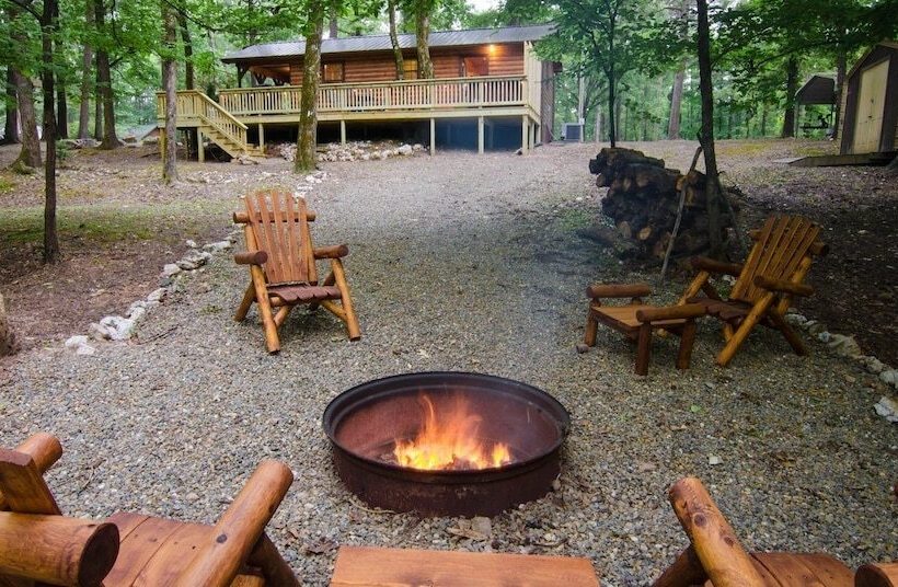 Arabella Cozy Nest With Hot Tub And Fire Pit In The Backyard By Redawning