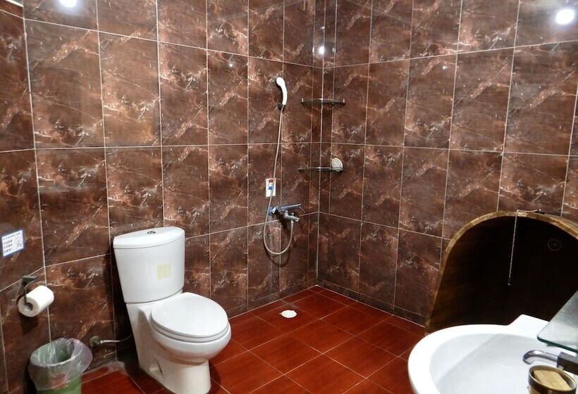 تختخواب و صبحانه Treehouse