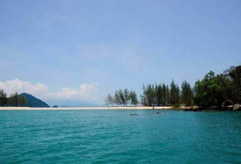 호텔 Andaman Peace Resort