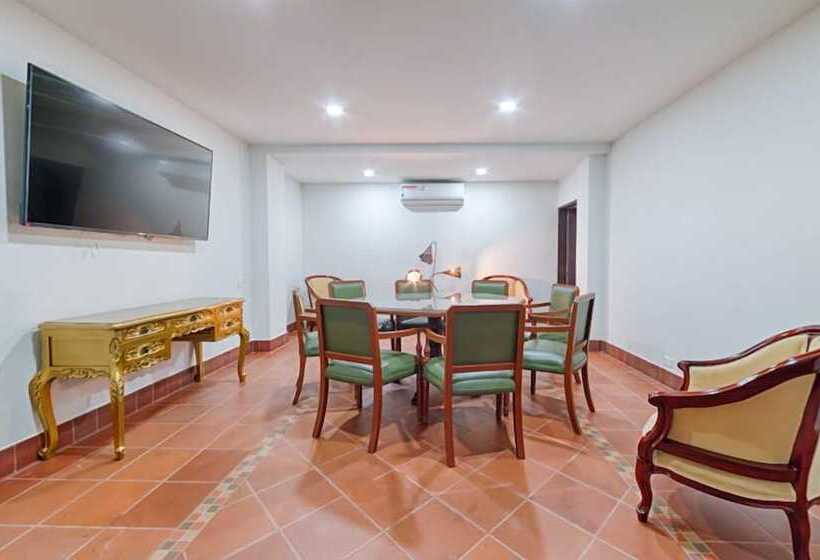 هتل Campestre Nala