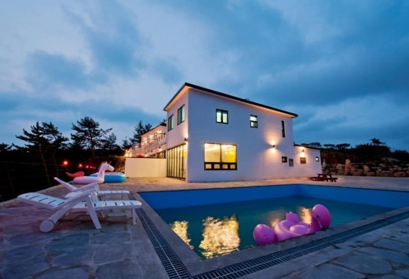 酒店 Goheung Geogeum Island Pension