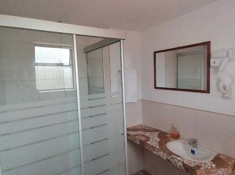 هتل Hostal Jallalla