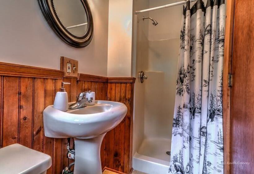 ホテル Magnolia Streamside Resort