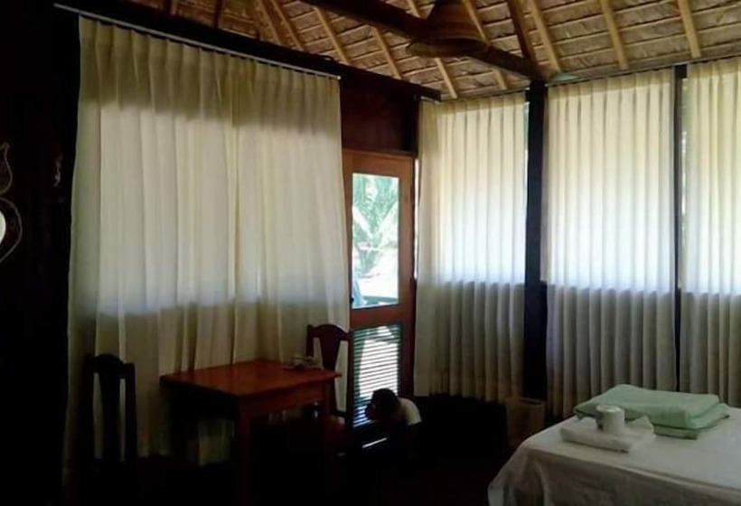 فندق Peru Amazon Garden Lodge