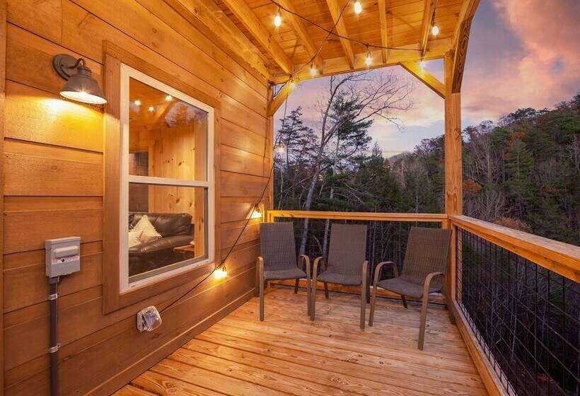 Luxury Good Vibes Cabin With Tub By Redawning