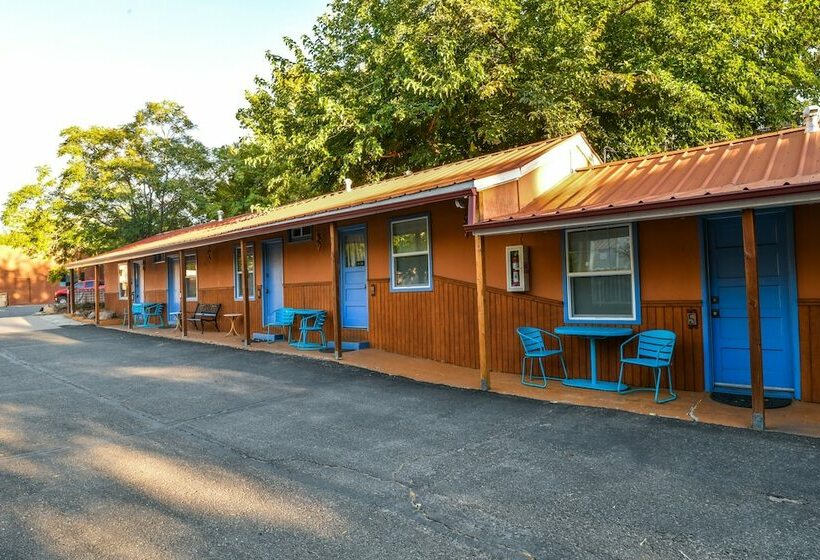 مُتل Kokopelli Lodge