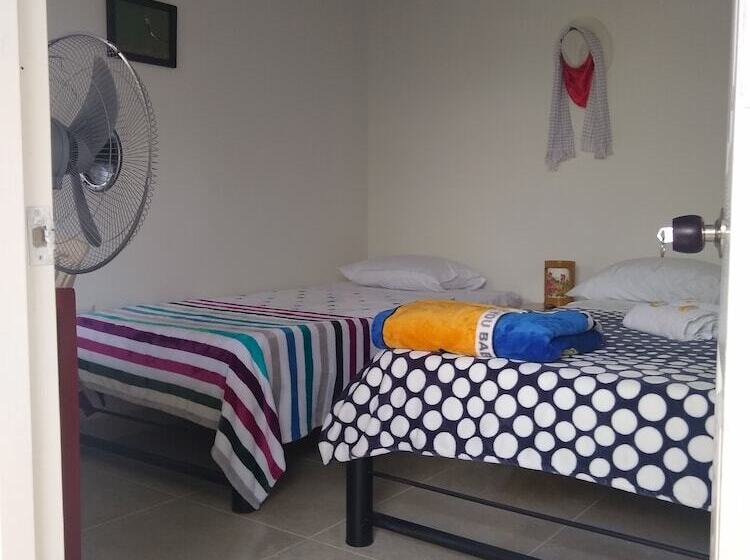 پانسیون Alojamiento Familiar Casa Campesina