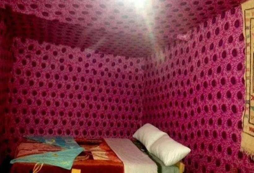 بنسيون Sahara Trips