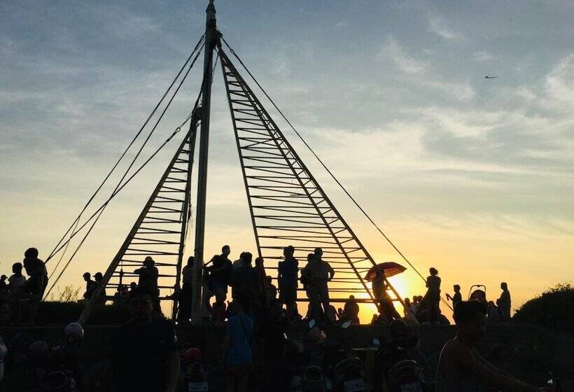 پانسیون Taoyuan Airport Rory Harbor Hostel