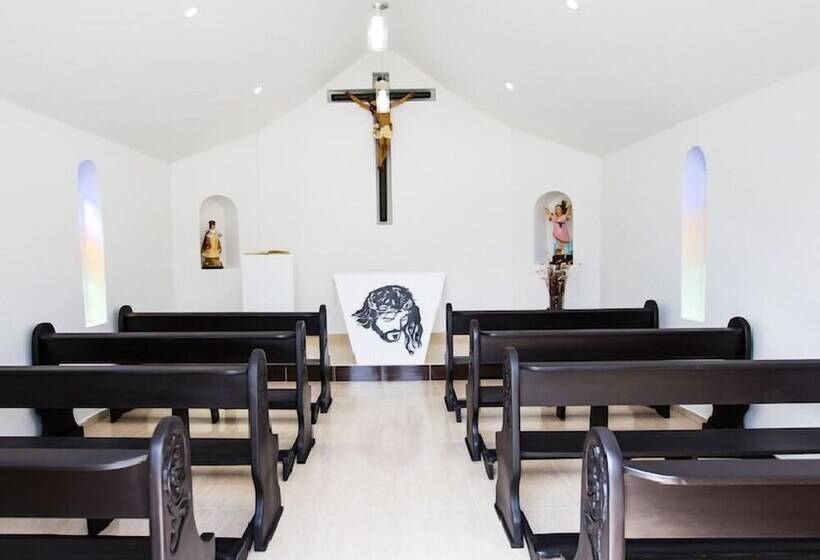 استراحتگاه Club Mónaco