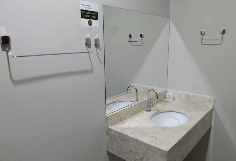 Sleep Hotel Assis