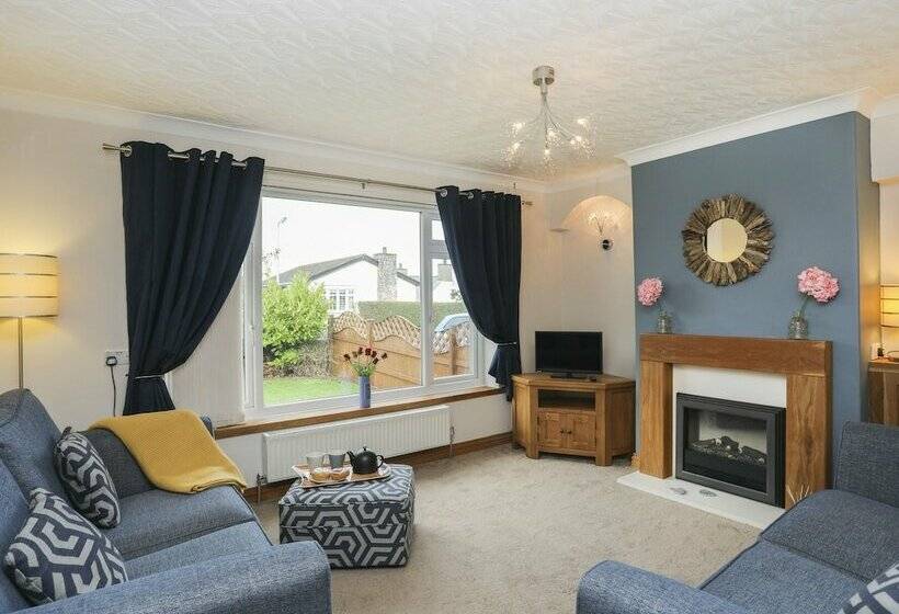 Bay View   Benllech
