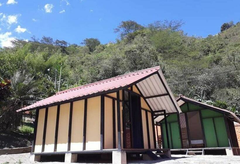 Bed and Breakfast Posada Aventura