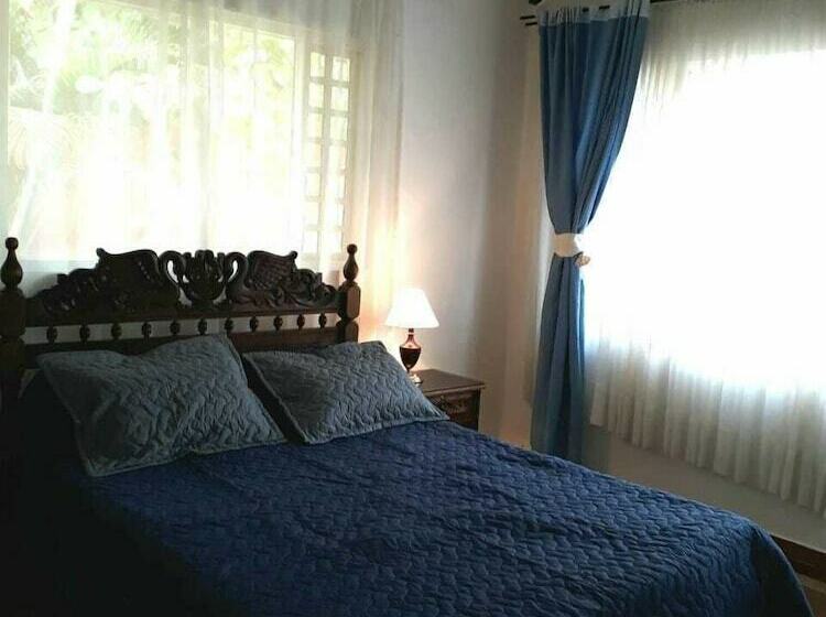 Bed and Breakfast Posada Aventura