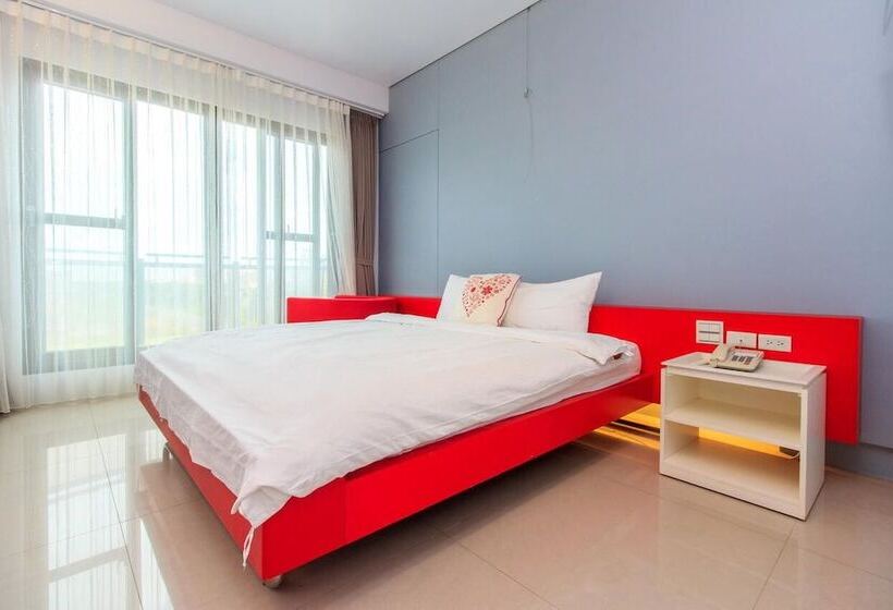 تختخواب و صبحانه Silimu Hostel