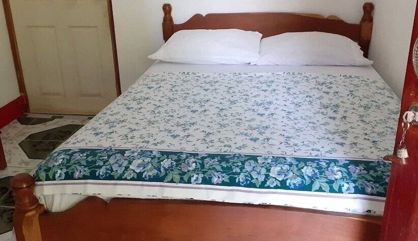 Hostal  Caballo Blanco